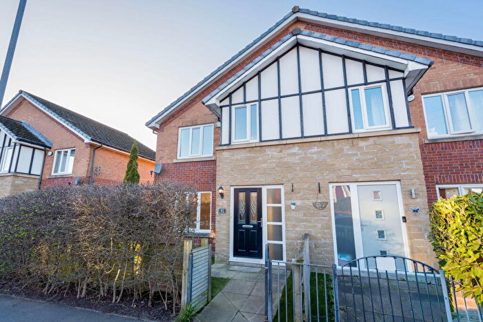 3 Bedroom Semi-Detached House For Sale In Broadbottom Road, Mottram, Hyde, SK14