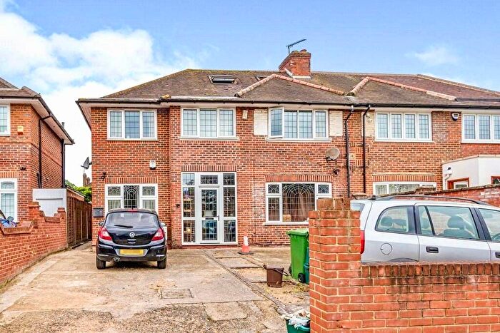 5 Bedroom Semi-Detached House To Rent In Robin Hood Way, Kingston Vale, SW15