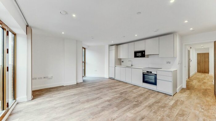 2 Bedroom Flat To Rent In Monarch Apartments, High Road, Willesden, NW10