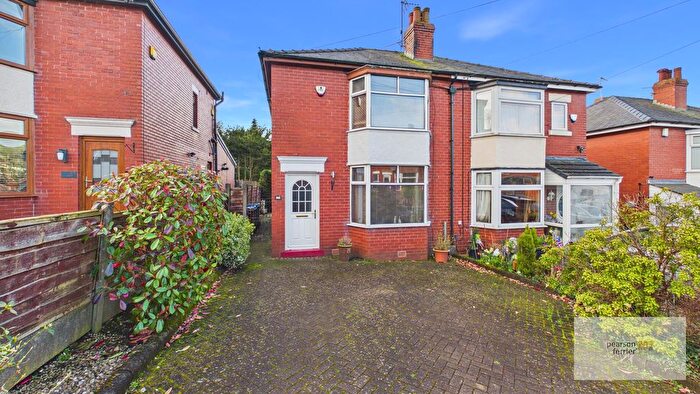 2 Bedroom Semi Detached House For Sale In Linden Avenue, Ramsbottom, Bury, BL0