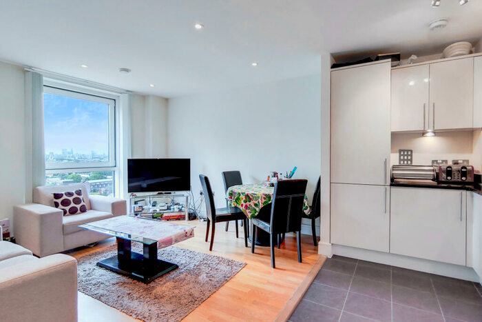 1 Bedroom Apartment To Rent In Prestons Road, London, E14