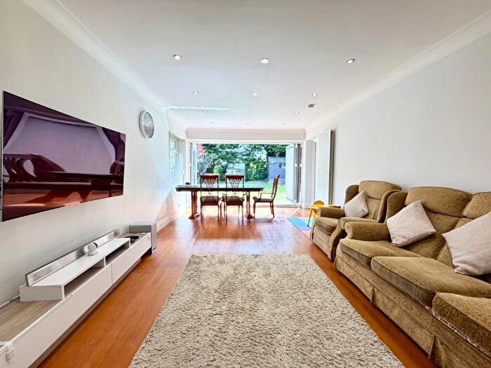 4 Bedroom Semi-Detached Bungalow For Sale In Wattendon Road, Kenley, Surrey, CR8