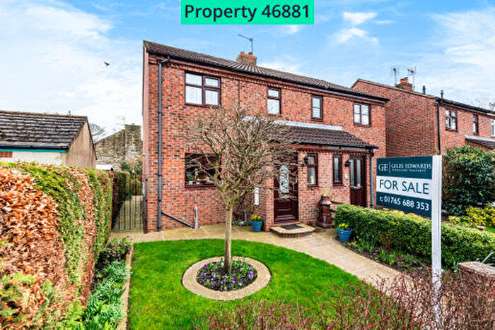 3 Bedroom Semi-Detached House To Rent In Westholme Road, Masham, Ripon, HG4
