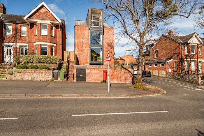 2 Bedroom Semi-Detached House For Sale In Hatherley Road, Winchester, Hampshire, SO22