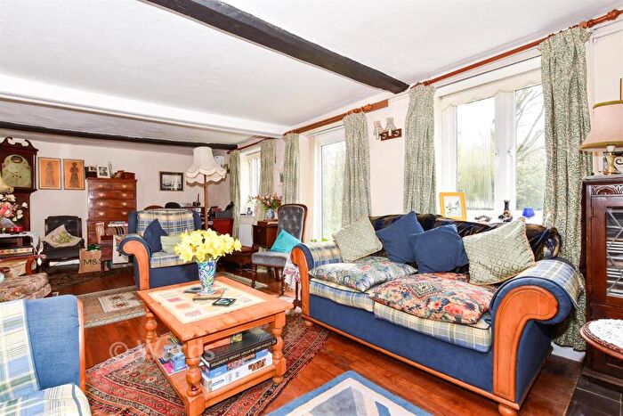 4 Bedroom Detached House For Sale In Seven Mile Lane, Mereworth, Maidstone, Kent, ME18