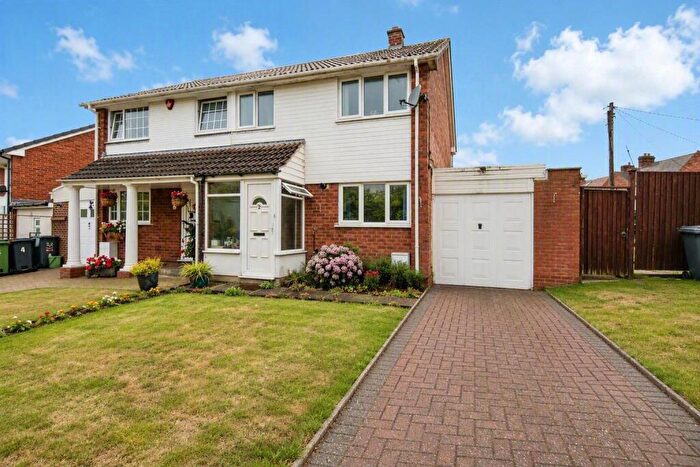 3 Bedroom Semi Detached House For Sale In Meadow Gardens, Baddesley Ensor, Atherstone, Warwickshire, CV9