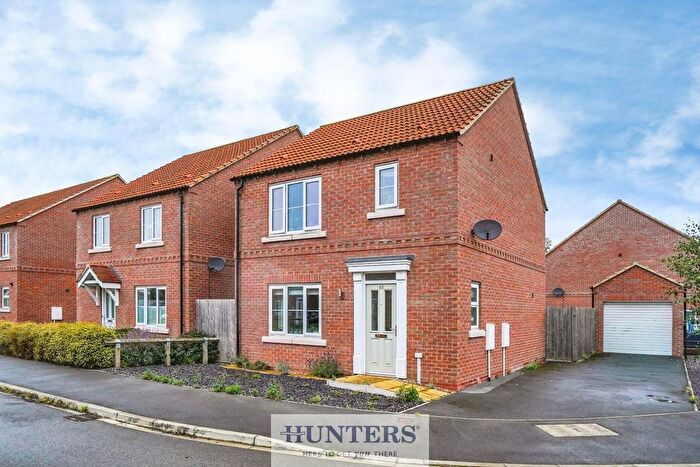 3 Bedroom Detached House For Sale In The Laurels, Barlby, Selby, YO8