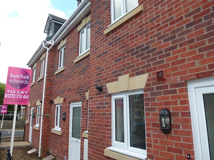 3 Bedroom Town House To Rent In Station Road, Langley Mill, Nottingham, NG16