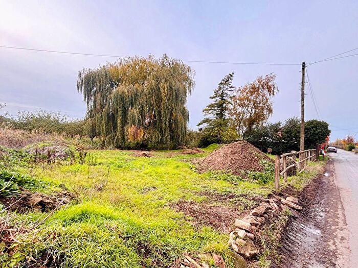 Land For Sale In Pius Drove, Upwell, Wisbech, PE14