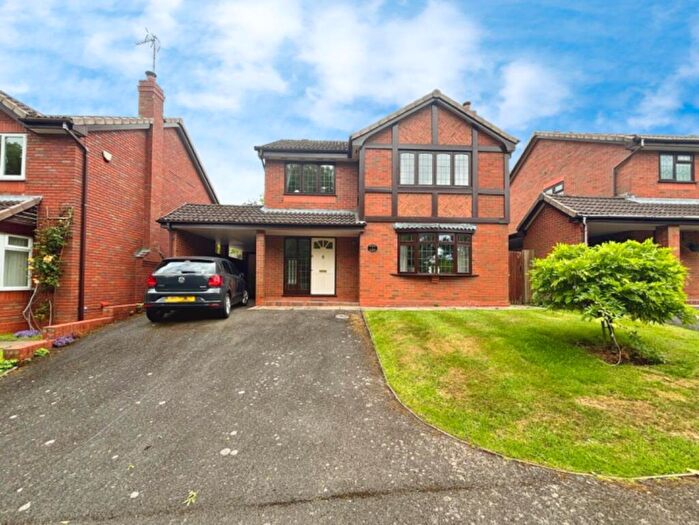 4 Bedroom Detached House For Sale In Epsom Close, Redditch, B97