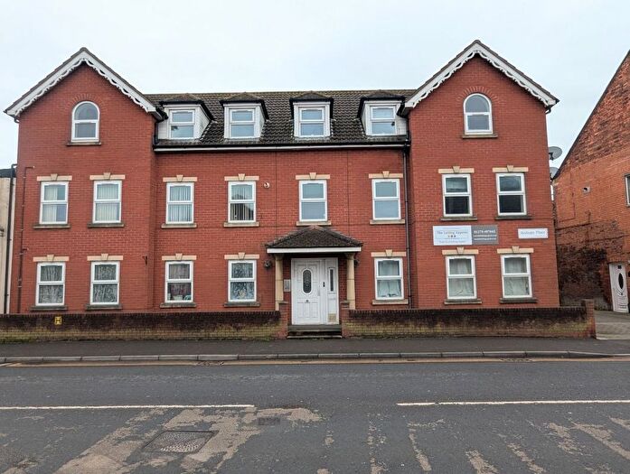 2 Bedroom Flat For Sale In Bishops Place Church Street, Highbridge, Somerset, TA9