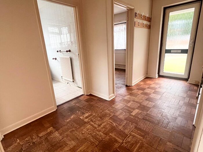 2 Bedroom Bungalow For Sale In Blackfield Road, Fawley, Southampton, Hampshire, SO45