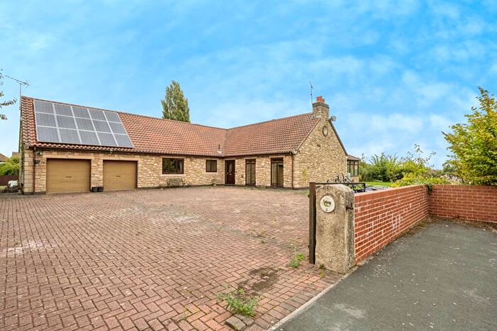 5 Bedroom Detached Bungalow For Sale In Brookfield Mews, Arksey, Doncaster, DN5
