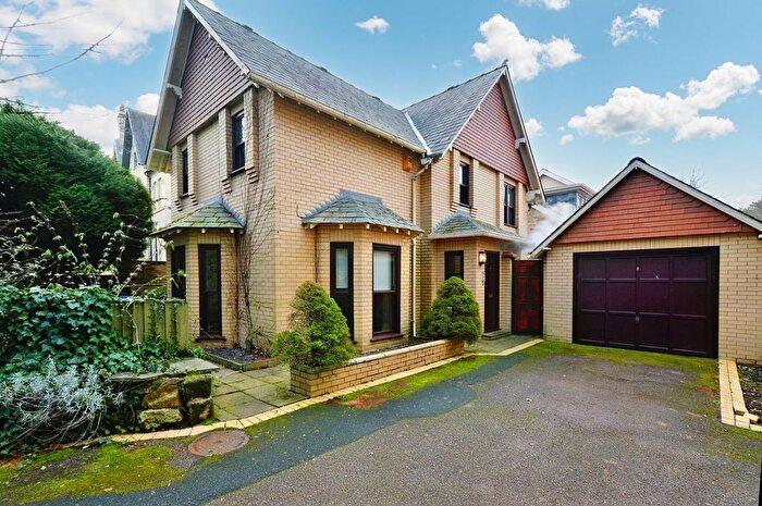 2 Bedroom Detached House To Rent In St Margarets Road, Bowdon, WA14