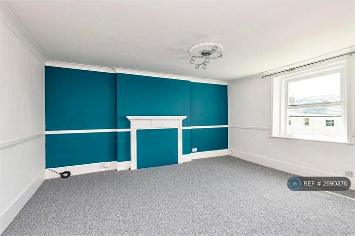 Studio To Rent In Sandringham Court, Broadstairs, CT10