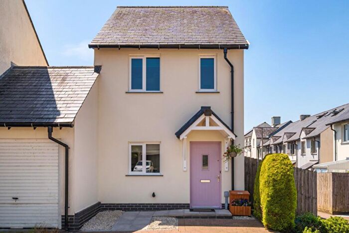 2 Bedroom Link Detached House For Sale In Cole Meadow, High Bickington, Umberleigh, Devon, EX37