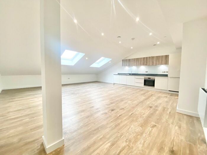 2 Bedroom Flat To Rent In Ashwood Way, Basingstoke, RG23