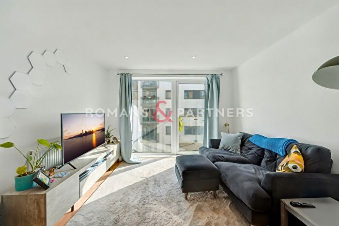 1 Bedroom Flat To Rent In Brooklyn Building, Deals Gateway, Deptford, SE10