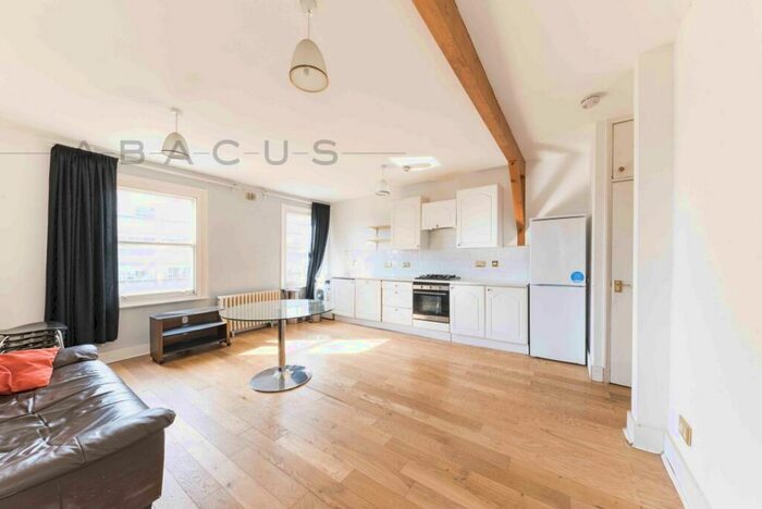 2 Bedroom Flat To Rent In Scrubs Lane, Willesden Junction, NW10