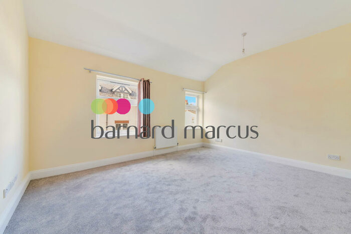 2 Bedroom Apartment To Rent In Croham Road, South Croydon, CR2