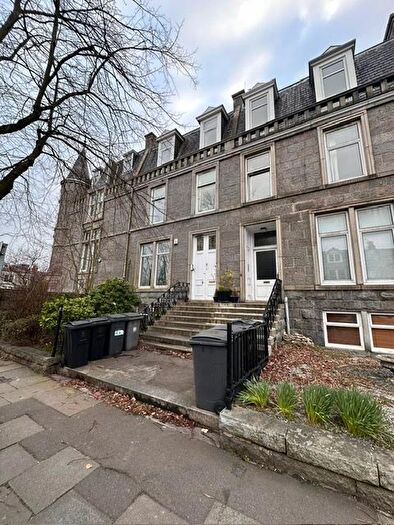 1 Bedroom Flat To Rent In Forest Road, Aberdeen, AB15