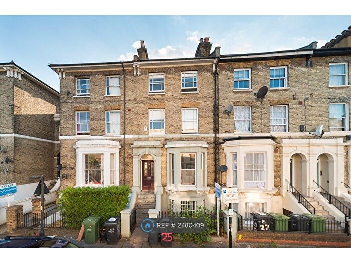 5 Bedroom Terraced House To Rent In Flaxman Road, London, SE5