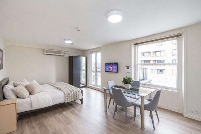 Studio To Rent In Cromwell Road, London, SW7