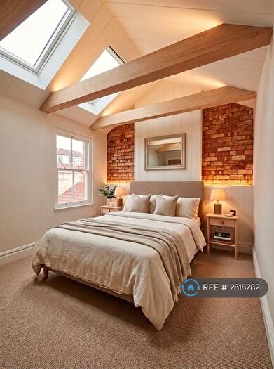 2 Bedroom Flat To Rent In North St, Bristol, BS3