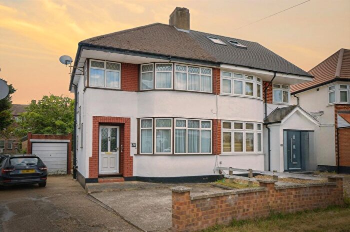 3 Bedroom Semi-Detached House For Sale In Felbridge Avenue, Stanmore, HA7