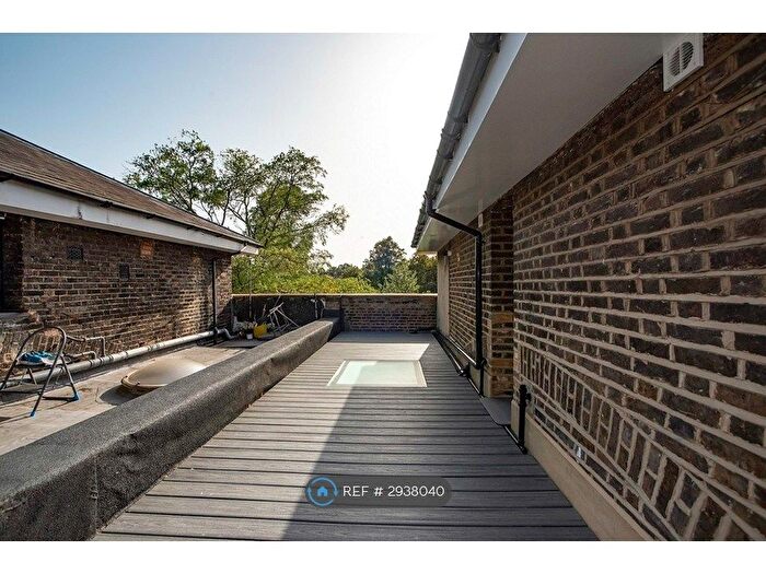 1 Bedroom Flat To Rent In Lewisham Way, London, SE4