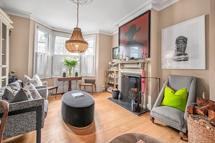 4 Bedroom Terraced House For Sale In Cornwall Grove, Chiswick, London, W4