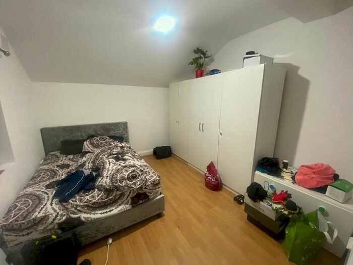 Studio To Rent In Moyers Road, Leyton E10