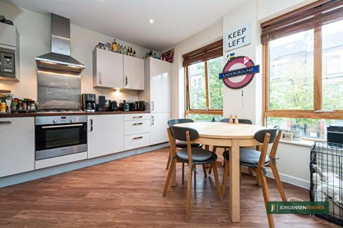 2 Bedroom Flat To Rent In Scholars House, Glengall Road, London, Greater London, NW6