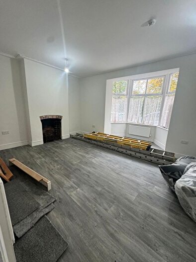 5 Bedroom Terraced House To Rent In Halstead Street, Leicester, LE5