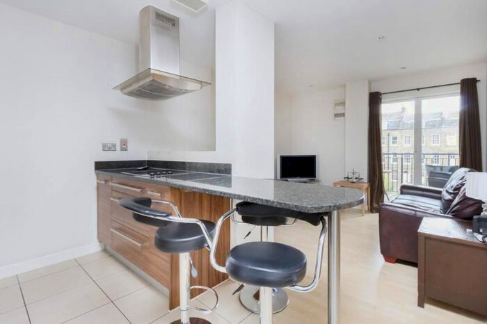 2 Bedroom Flat To Rent In The Metro, Kennington, London, SE11