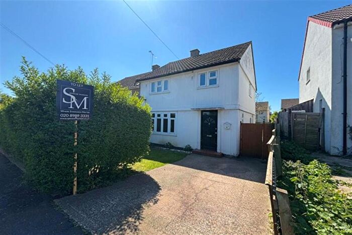 3 Bedroom Semi-Detached House To Rent In Montgomery Crescent, Romford, RM3