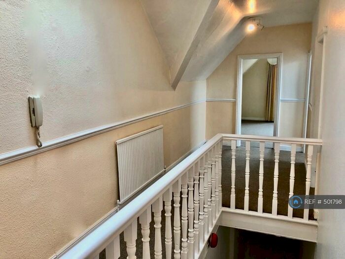 2 Bedroom Flat To Rent In Spring Grove, Harrogate, HG1