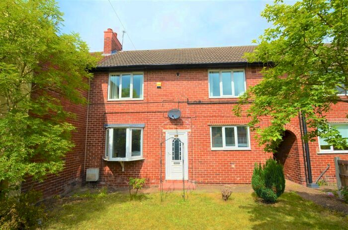 3 Bedroom Terraced House To Rent In Paxton Crescent, Armthorpe, Doncaster, DN3