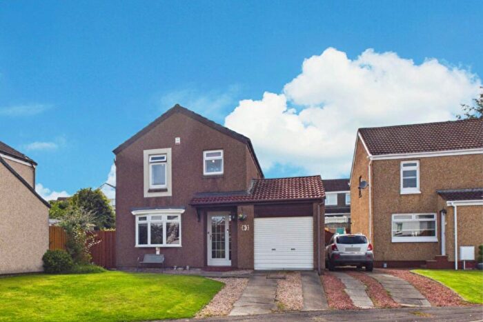3 Bedroom Detached House For Sale In Straiton Drive, Hamilton, ML3