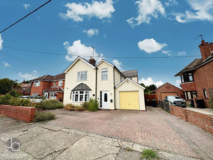 5 Bedroom Detached House For Sale In Darcy Road, Colchester, CO2