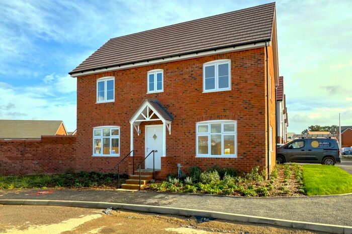 3 Bedroom Detached House To Rent In Gamble Gardens, Wokingham, RG41