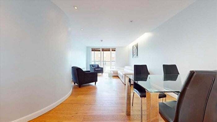 2 Bedroom Apartment To Rent In Allsop Place, London, NW1