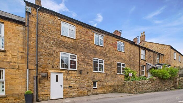 3 Bedroom Terraced House For Sale In Box Cottage, North Street, Stoke-Sub-Hamdon, TA14