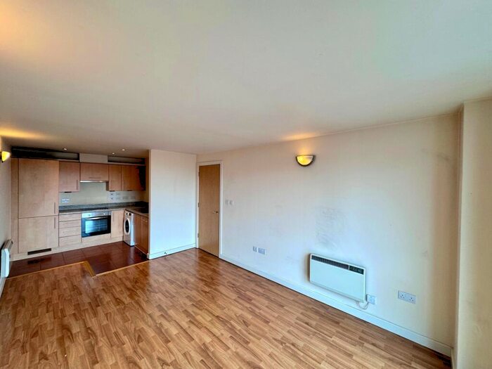 2 Bedroom Apartment To Rent In The Hicking Building, Nottingham City Outskirts, NG2