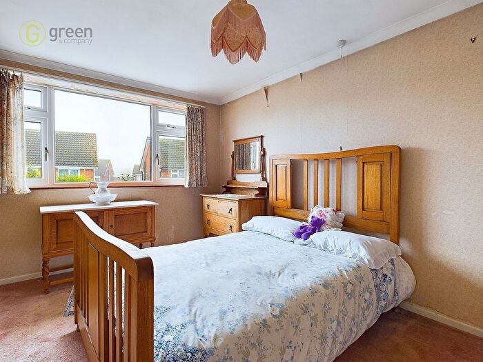 3 Bedroom Detached House For Sale In Claremont Road, Coton Green, Tamworth, B79