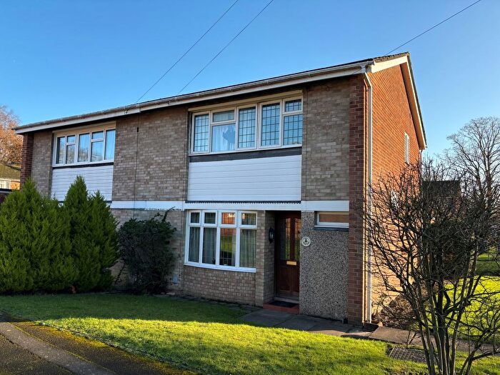 4 Bedroom End Of Terrace House For Sale In Cherrywood Avenue, Englefield Green, Egham, Surrey, TW20