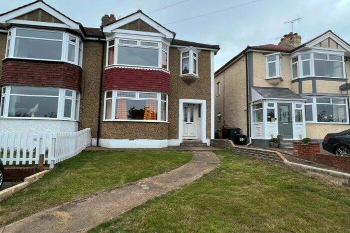 3 Bedroom Semi-Detached House To Rent In Grange Road, Gillingham, ME7