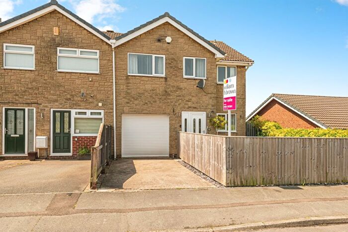 4 Bedroom Semi Detached House For Sale In Coxley View, Netherton, Wakefield, WF4