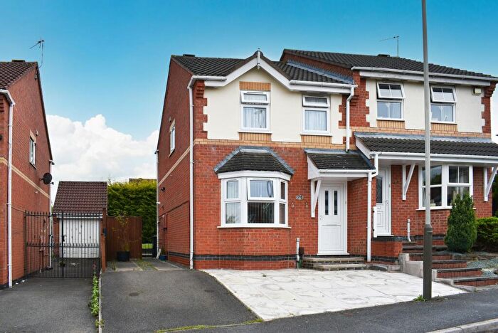 3 Bedroom Semi Detached House To Rent In Charlock Road, Hamilton, Leicester, LE5