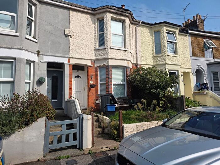 3 Bedroom Terraced House To Rent In Avenue Road, Dover, CT16